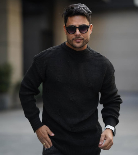 بافت زاپدار مشکی یقه گرد فری سایز