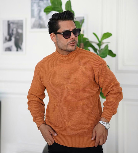 پلیور بافت شتری یقه گرد فری سایز ضخیم | شیک و ترند اولد مانی ۲۰۲۵