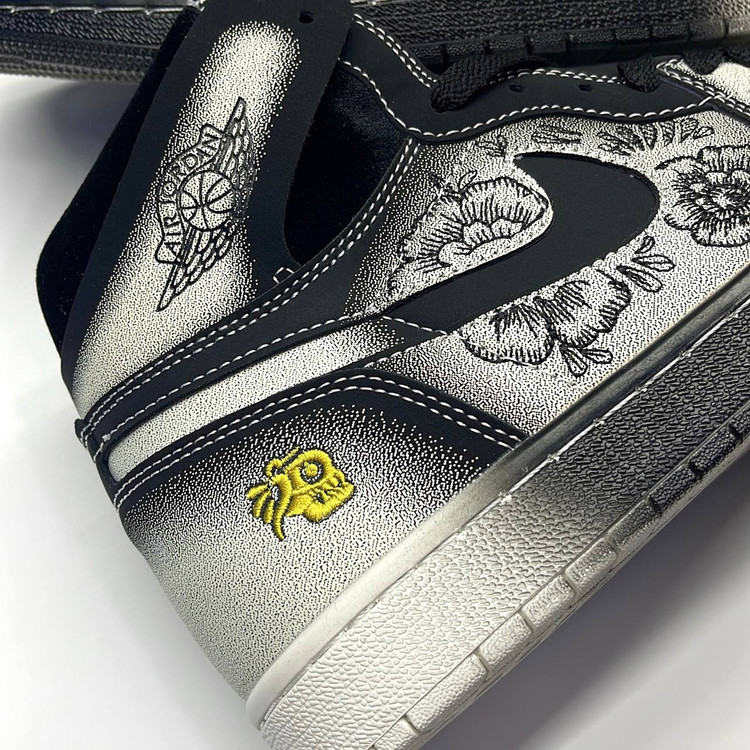 کتونی ایرجردن فامیلیا مشکی _ اصل ویتنام