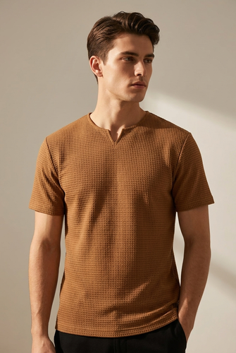 تیشرت یقه کوبایی شتری پارچه بیسکوییتی فول کش